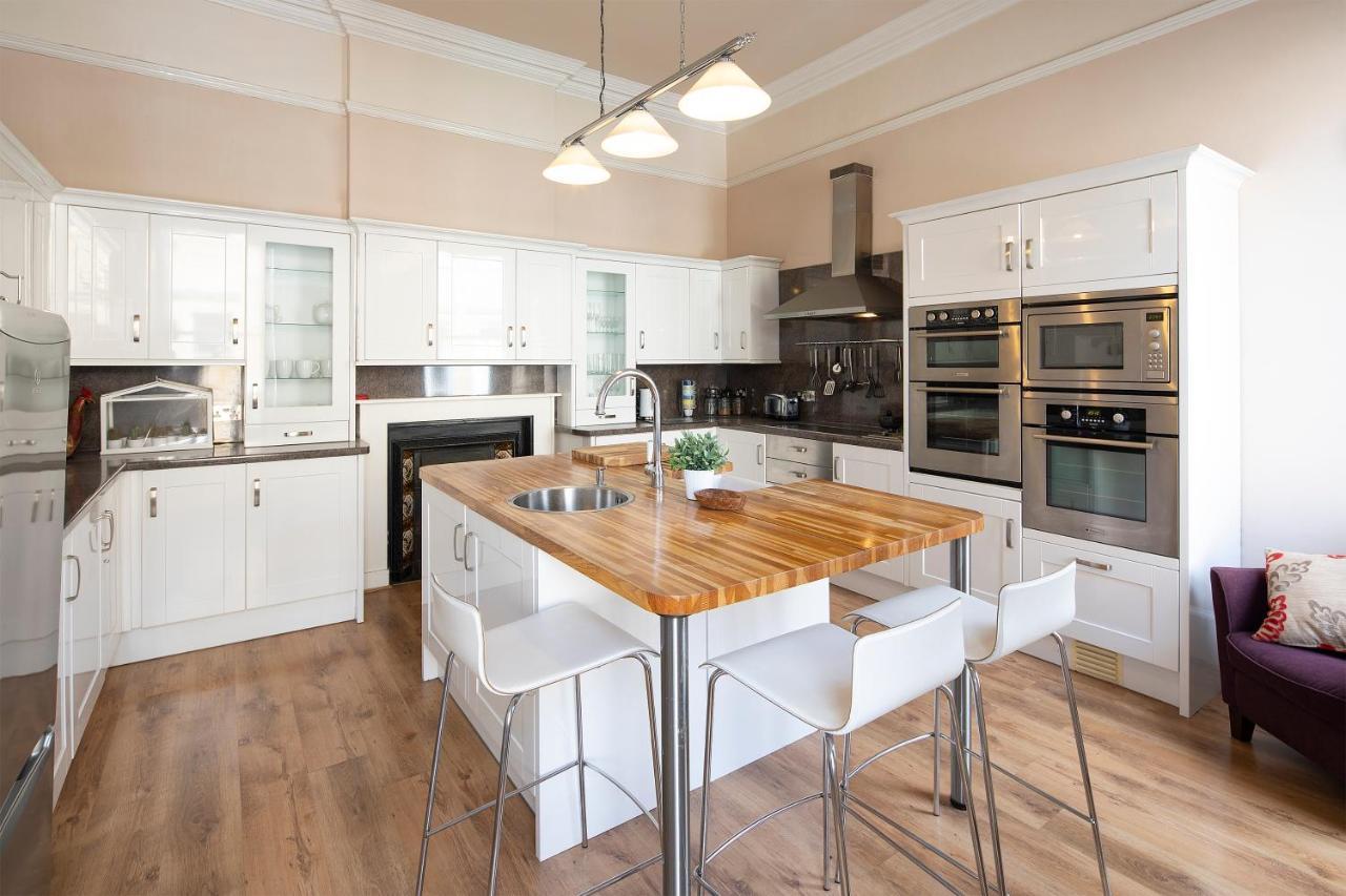 Stunning Spacious Central Apartment Near Parade Gardens Bath Eksteriør bilde