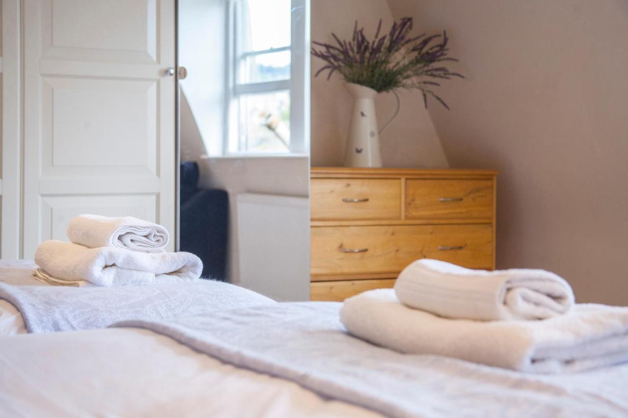Stunning Spacious Central Apartment Near Parade Gardens Bath Eksteriør bilde